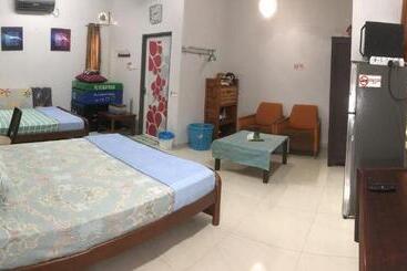 פנסיון Homey Stopover Cherating