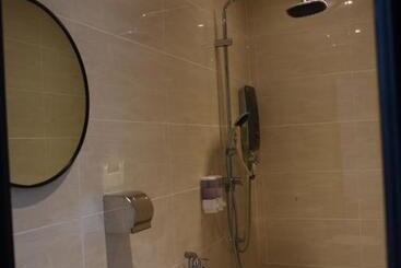 Пансион Jenderam Hill Villa