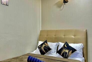 פנסיון Rumah Tamu Tepi Pantai