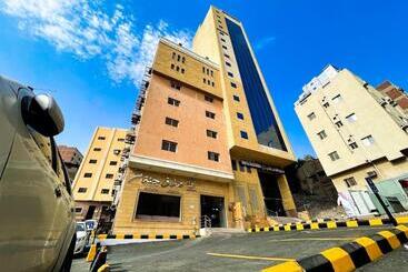 فندق جنة الشعب