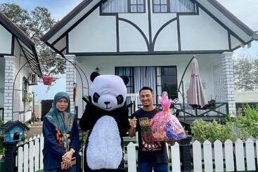 בית מלון כפרי Beruntung Ke Bari Resort @ Pantai Penarik