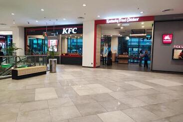 شقة فندقية Kuala Lumpur Datum Jelatek   Klcc View   Infont Lrt And 5 Minutes To Klcc  Near By Gleneagles