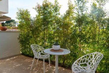 アパートホテル Magarella