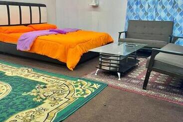 Апарт-отель Mak Homstay Studio