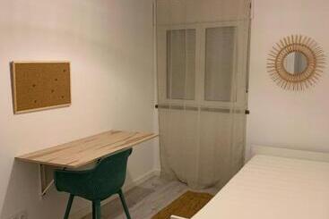 펜션 Carcavelos Beach Shared Serviced Apartment 3