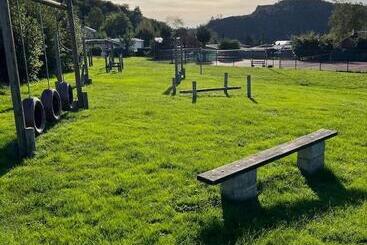 פנסיון Chalet Charmant Monika Avec Piscine