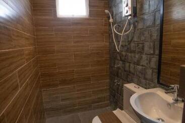 旅馆 Times Traveller M.j