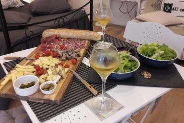 住宿加早餐  Pause Romantique En Pays Brayaud