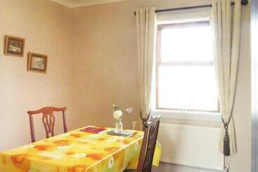 بنسيون Suncatchers Upper Fierd Kilbaha Kilkee