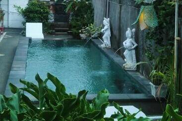 Общежитие Inn Between