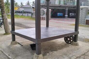 مبيت وإفطار Airport Kelantan Homestay & Transit