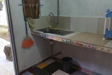 Chalet Kampong Semawar