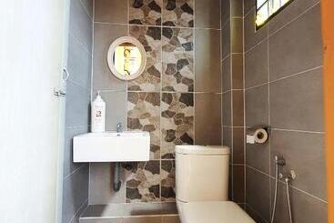 בית מלון כפרי Lodge 163 Ventures