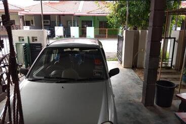 Pensão Homestay Amsyarah