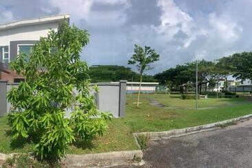 بنسيون Lux Villa 6rm 12 To 22 Pax Wifi Netflix Bbq Steamboat Games Beach Water Park