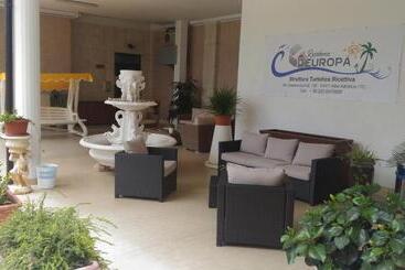 פנסיון Residence Europa