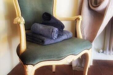 פנסיון Rubbiano River Cottage