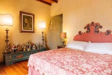 مبيت وإفطار La Sergiunga Del Monferrato