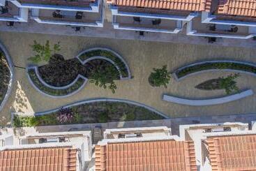 Apanemia By Flegra Hotels