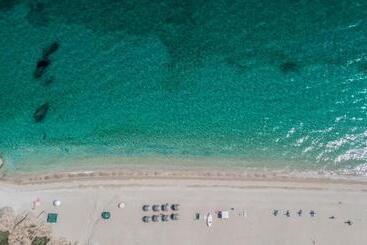 ホテル 4 You Residence