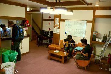 هتل Jhoppers Hida Takayama Guesthouse