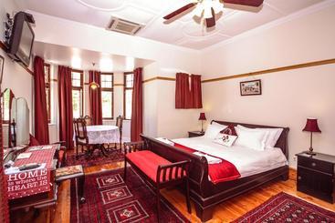 펜션 50 College Drive B&b