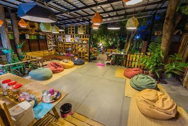 Baan Peang Por Hostel Koh Lipe