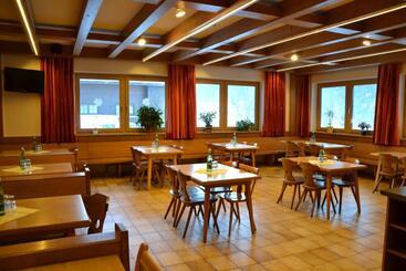 민박 Jugendpension Müllauerhof