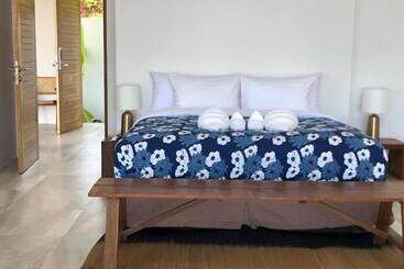 هتل Little Moon Villa