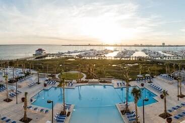 酒店 The Beach Club At Charleston Harbor Resort And Marina