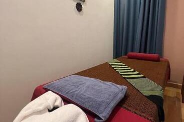 فندق The Moon Kampot Boutique