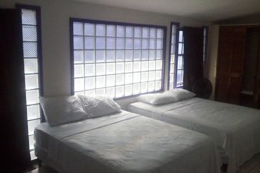 پانسیون Amelia Guest House