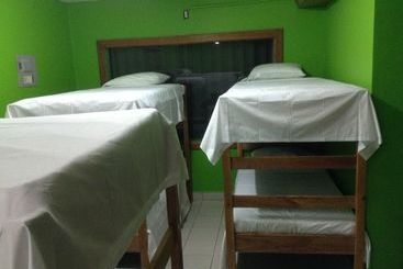 پانسیون Amelia Guest House