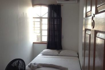 پانسیون Amelia Guest House