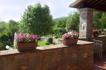 پانسیون B&b Maesta  Di Cudino