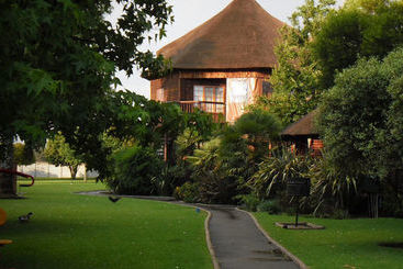 ペンション Ikwekwezi Guest Lodge