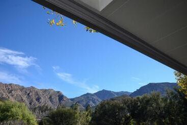 بنسيون In Abundance Guest House