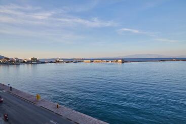 پانسیون Pelineon Rooms