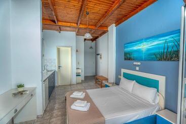 شقة Troulis Seaside