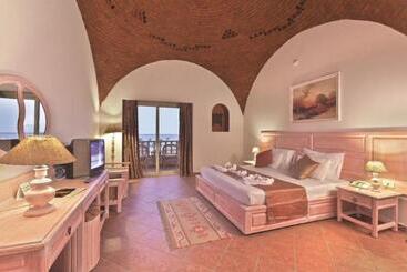 Dream Lagoon and Aqua Park Resort