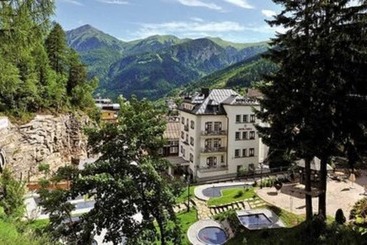 בית מלון כפרי Gisela