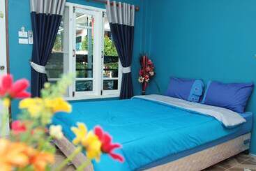 Szálloda I Talay Trio