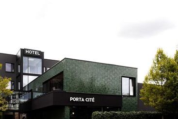 Отель Porta Cite