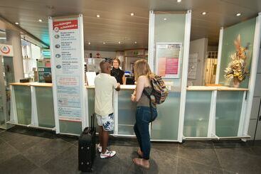 הוסטל Auberge De Jeunesse De Mons