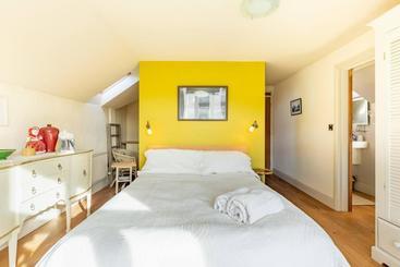 Kenmare Eco Lodge