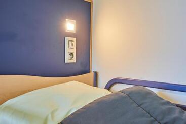 Generation Europe Youth Hostel