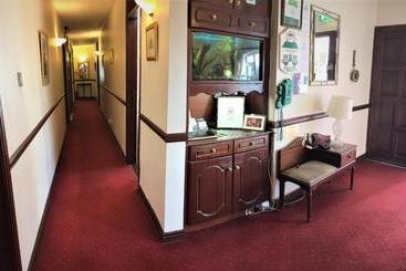 The White House B&b