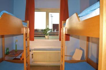 הוסטל Junges Hotel Melk