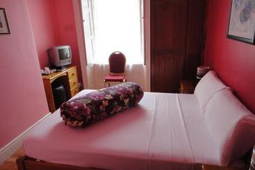 تختخواب و صبحانه Inn On The Liffey Guesthouse
