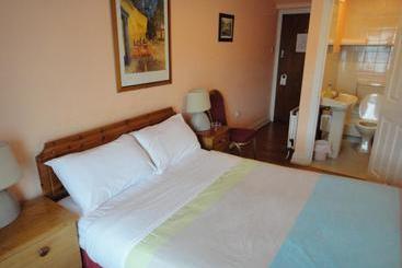 تختخواب و صبحانه Inn On The Liffey Guesthouse